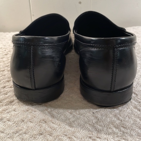 TOD’S Black Leather Slip On Loafers Unisex main image 8